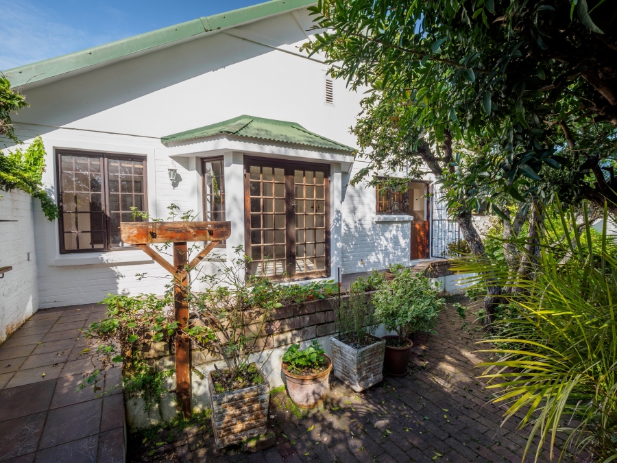 3 Bedroom Property for Sale in Leisure Isle Western Cape